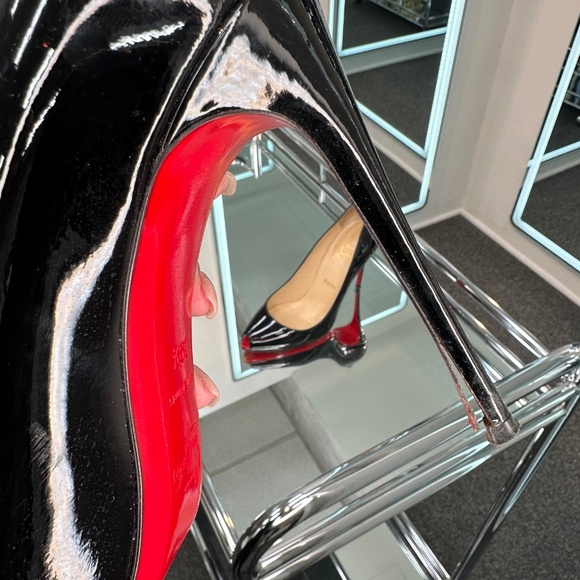 Christian Louboutin heels - Picture 7 of 8